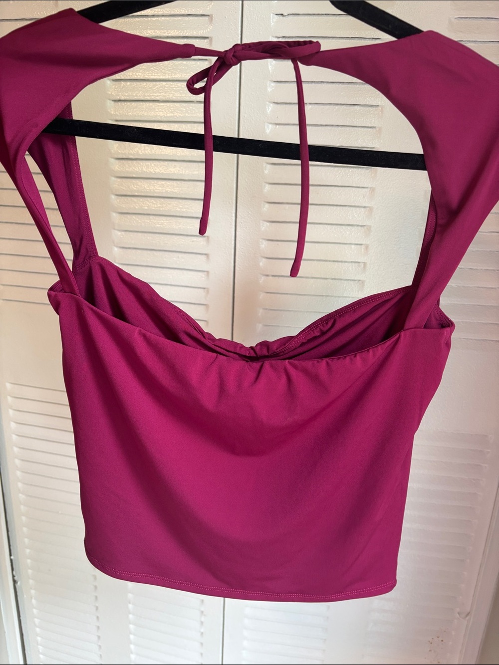 Garage Deep Raspberry Ruched Cap Sleeve Top | Size L - Picture 7 of 10
